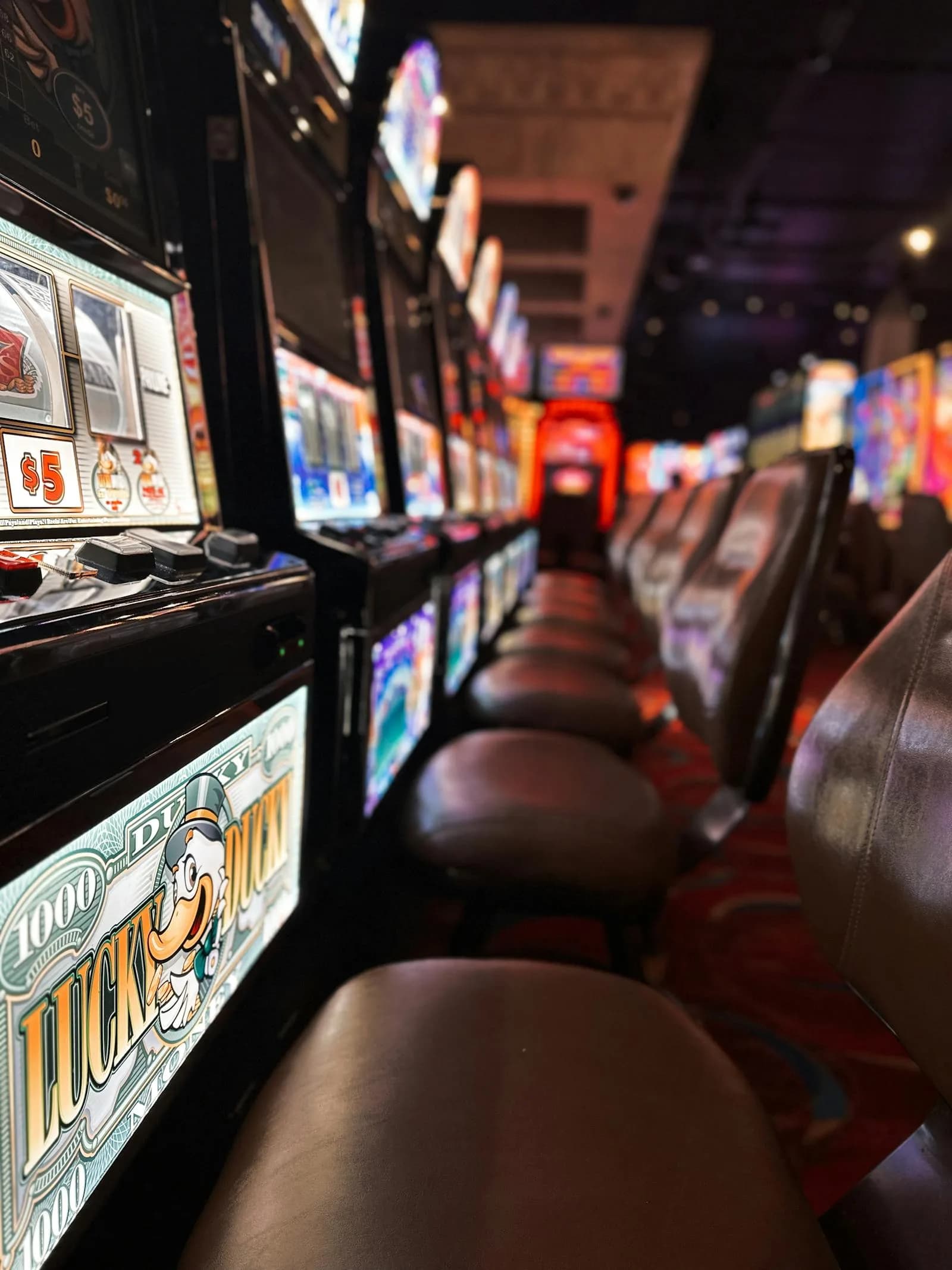 Top 5 PG Soft cluster-pay slots for PH players · April 2026 — STAS ranks Mahjong Ways 2, Lucky Neko, Caishen Wins, Treasures of Aztec, Dragon Hatch 2