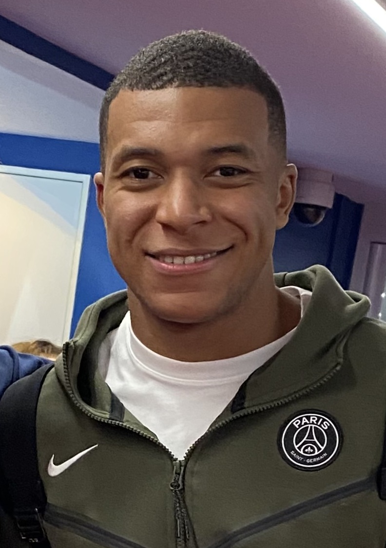 Kylian Mbappe trong màu áo Real Madrid, cầu thủ được kỳ vọng ghi bàn trong trận Sevilla vs Real Madrid vòng cuối La Liga