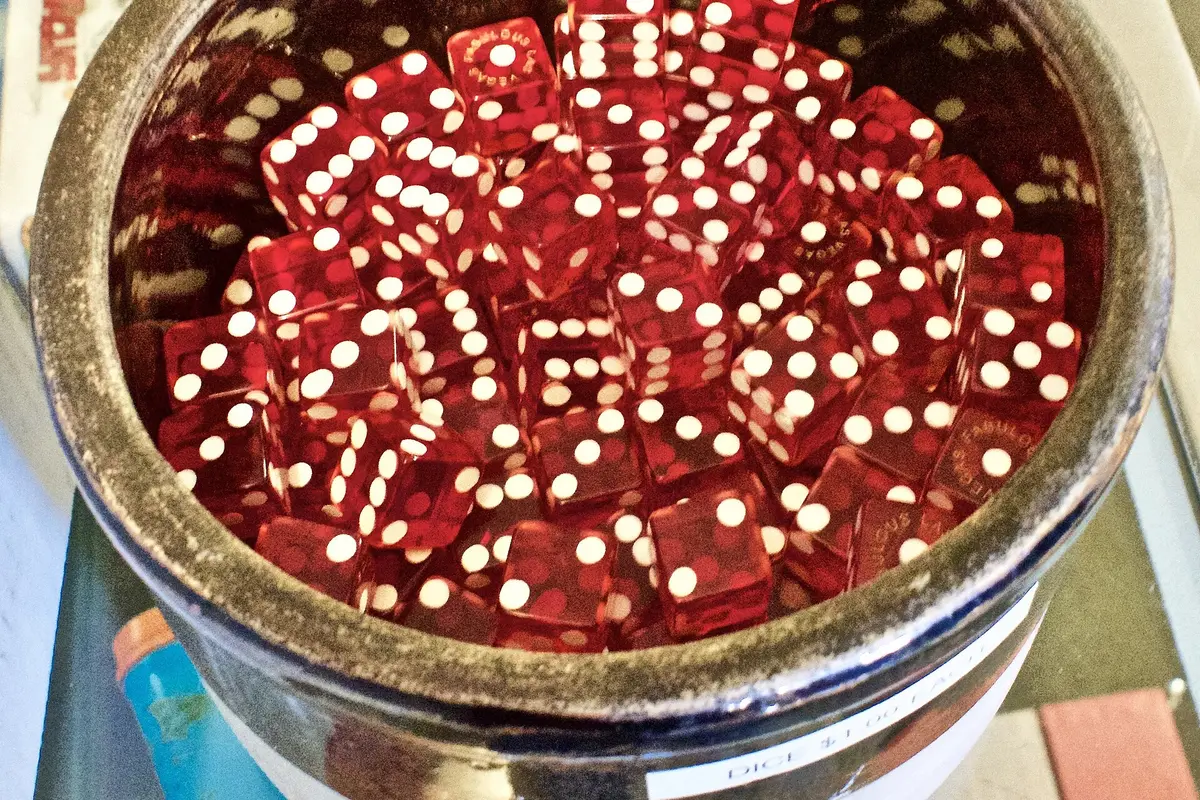 Jili Bingo 90-Ball vs Fa Chai 90-Ball: two 90-ball halls compared